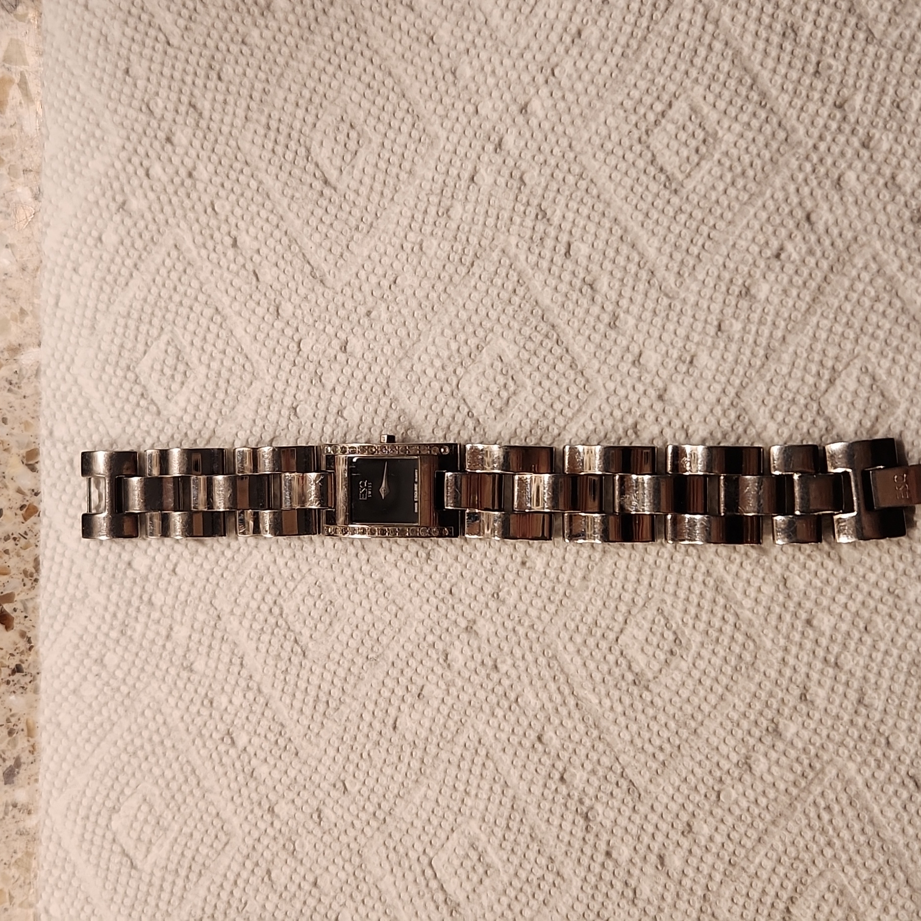 Esq Watch